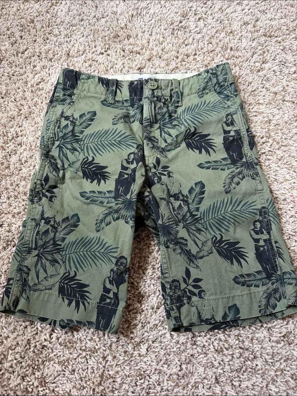 Old Navy Star Wars Green Cargo Shorts with Black Tropical Print